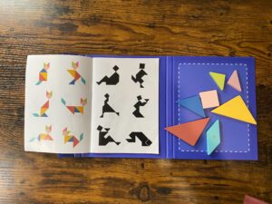 タングラム　知育　おもちゃ　パズル